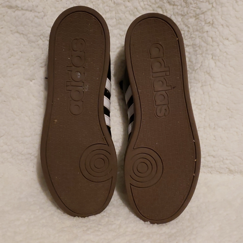 Adidas - Picture 5 of 6
